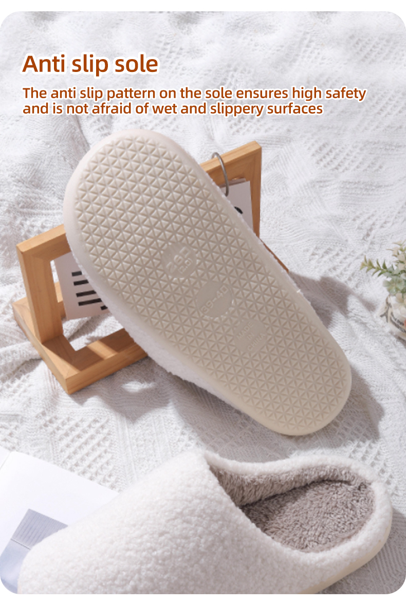Anti-slip patterned slipper sole